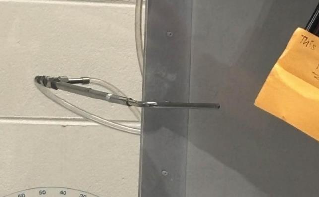 Pitot-static probe tip in test section